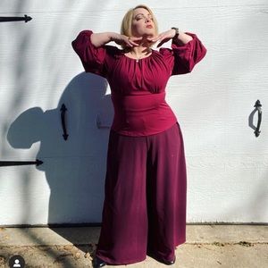 Le Femme En Noir Black Widow Palazzo Pants in Oxblood size XL